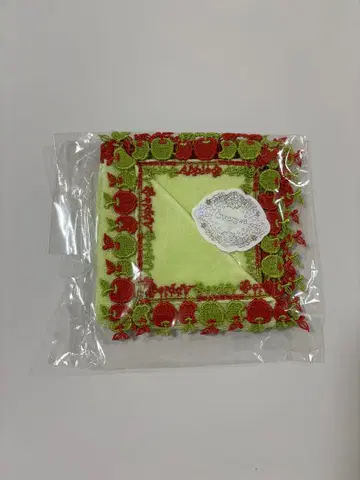 치카자와 레이스 사과 손수건 1개