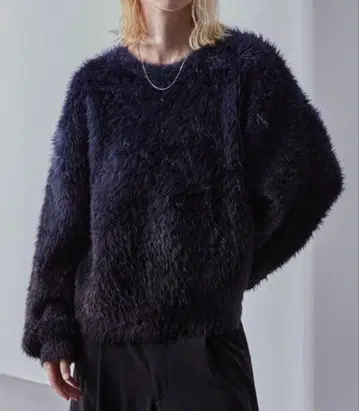 LOOSE 플러시 샤기 니트 / 그라데이션 / 보더 (다크 블루)