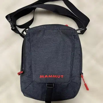 MAMMUT 숄더백 다크 그레이