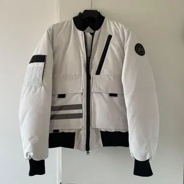 Canada Goose 다운 자켓 M 화이트