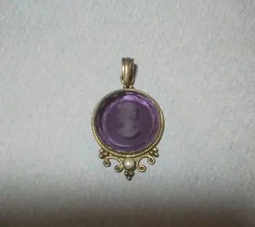 빈티지 유리 인탈리오 펜던트 탑