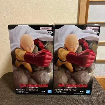 ONE PUNCH MAN 사이타마 피규어 2체 세트
