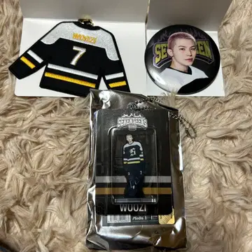 SEVENTEEN HOME 우지 woozi