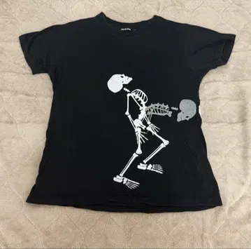 ONE OK ROCK 스켈레톤 프린트 T셔츠 S