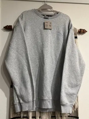 PUMA 그레이 맨투맨 트레이닝복