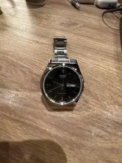 CASIO 카시오 손목시계 실버 블랙 다이얼