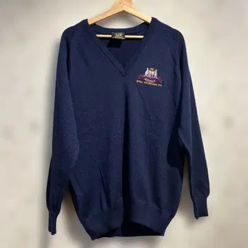호주산 90s MERINO CLASSICS V넥 니트