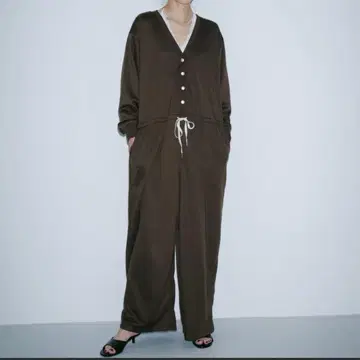 HANNE V넥 맨투맨 점프 수트 브라운 M 사이즈