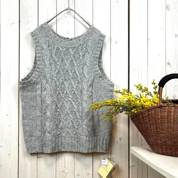 미사용 블루위로 니트 베스트 케이블 짜임 램스울 free