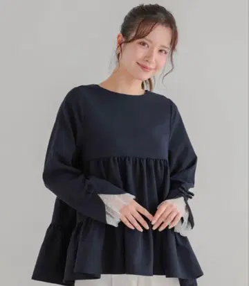 fitmore 네이비 소매 리본 도트 튤 티어드 상의