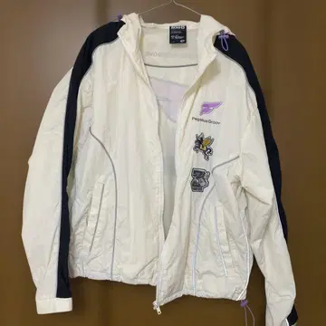 계속 한밤중이면 좋을 텐데 나일론 자켓 화이트 M