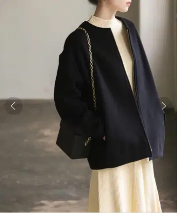 NOBLE 칼라리스 지퍼 숏코트