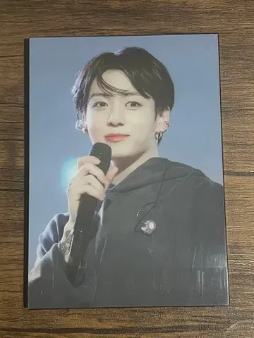 정국 액자 A4 사이즈