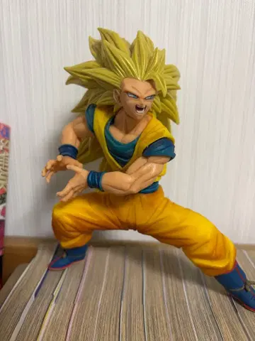 초사이어인 갓 초사이어인 손오공 피규어