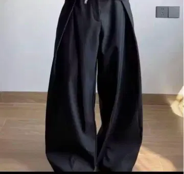 블랙 슬랙스 commondivisor 당일 발송