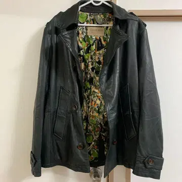 ALFIE BOBO 블랙 가죽 자켓