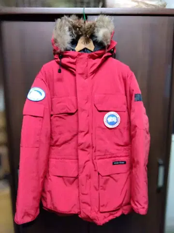 CANADA GOOSE 본국 사양 expedition 새상품급