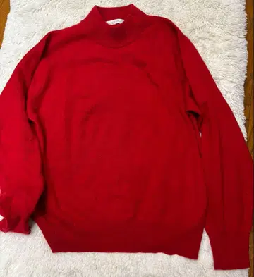 캐시미어 100% 빨간색 터틀넥 스웨터