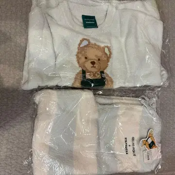 젤라피케 스벅 룸웨어 파우더 베어 자카드 풀오버 파자마