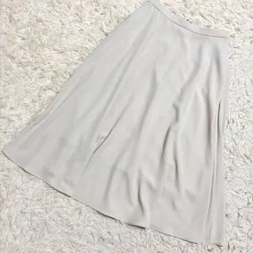 유니클로 고품질 드레이프 서큘러 스커트 드라이 기능 깔끔함 ( M )