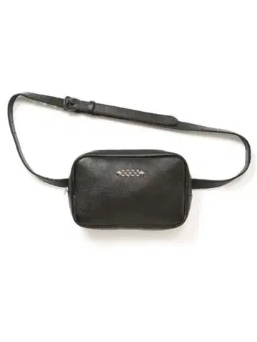 [ CALEE ] STUDS LEATHER BODY BAG 25AW