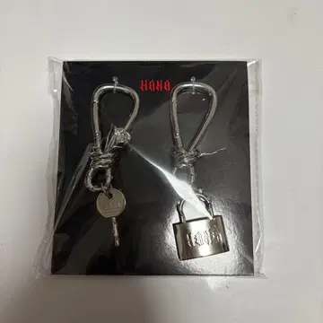 HANA 'BAD LOVE' 카라나비 세트