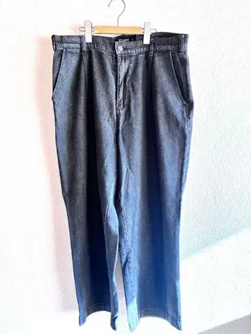 8(eight) 다크 그레이 스트레이트 데님 L 사이즈