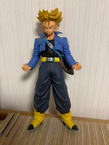 드래곤볼 트렁크스 피규어