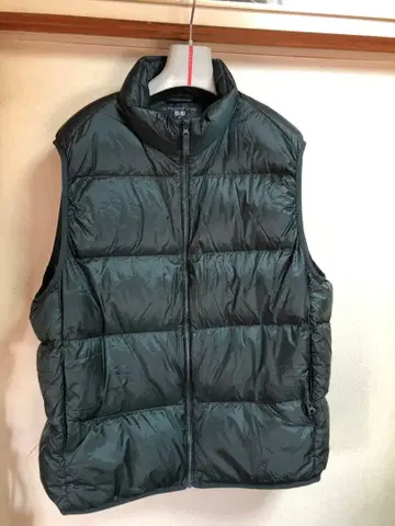 유니클로 다운 베스트 3xl 새상품급