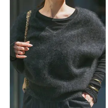 NOBLE 퍼 니트 V넥 베스트