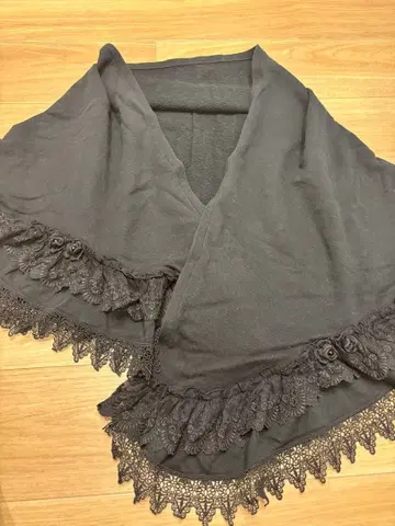 사에라 히스클로네 레이스 장식 블랙 스톨