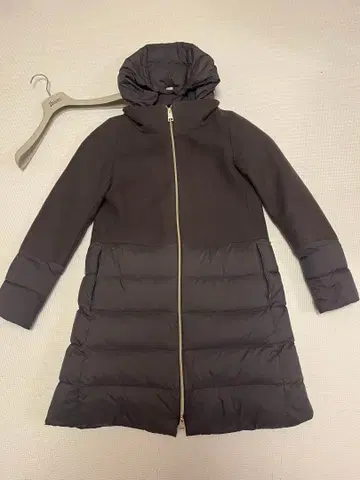 HERNO ( 헬레노 ) 울 절개 다운 코트