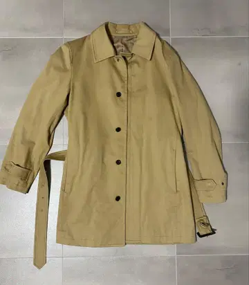 tk. 다케오 키쿠치 베이지 트렌치코트