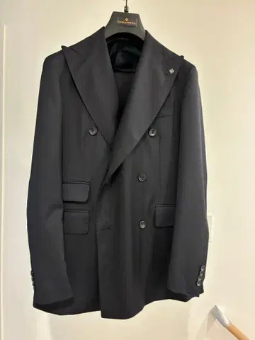 TAGLIATORE 셋업 네이비 44 시착만 한 상품