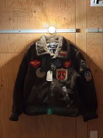 AVIREX x JEANASIS RETRO BOA B-3 플라이트