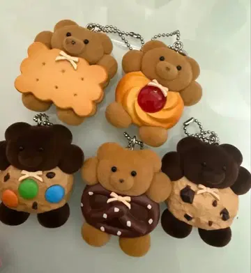 메이리 파라 마스코트 볼체인 버터 샌드 쿠키 가챠