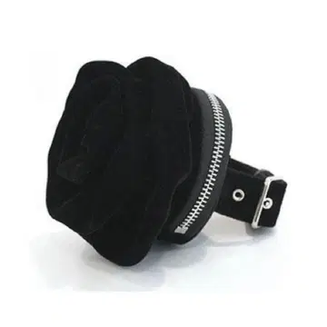 theVirgins rose belt bag