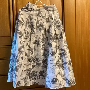 쿠미쿄쿠 플레어 스커트