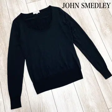 JOHN SMEDLEY 세탁 가능한 뉴질랜드 메리노울 니트 블랙