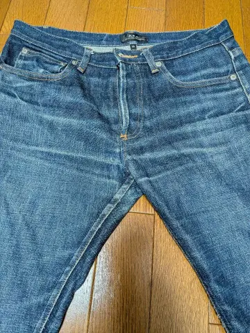 A.P.C. PETIT NEW STANDARD 스트레이트 데님 29