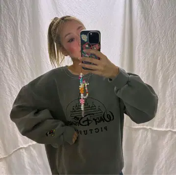 [ 새상품 ] 월트 디즈니 픽쳐스 성 트레이닝복 피그먼트