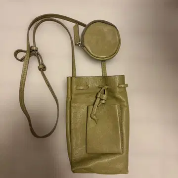 ZARA 올리브 그린 숄더백