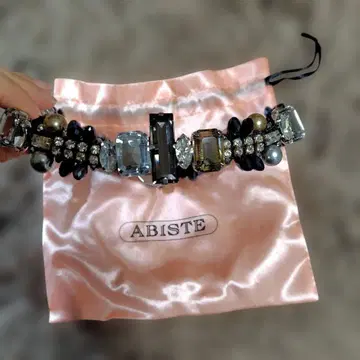 ABISTE 엘레강트 목걸이 초커