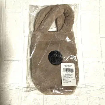 스타벅스 홀리데이 2025 보틀 숄더백 퍼 베이지