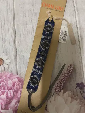 찬루 어반 리서치 미사용 새상품 팔찌