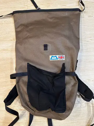 초특가 마운틴 이큅먼트 백팩 럭색 25L