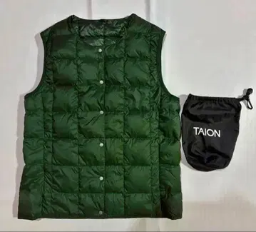 [ 새상품급 ] TAION 다운 베스트 다크 그린 M 사이즈