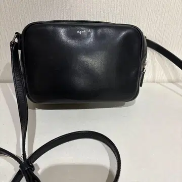 인기 애니에스 베이 숄더백 가죽 로고 포함