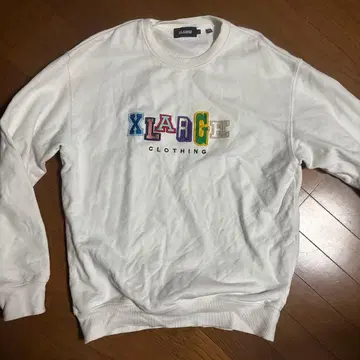 XLARGE 화이트 맨투맨 L