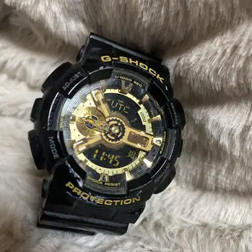G-SHOCK GA-110 블랙/골드